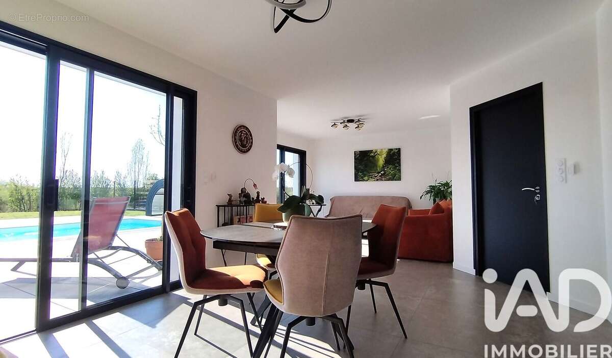 Photo 7 - Maison à L'HERMENAULT