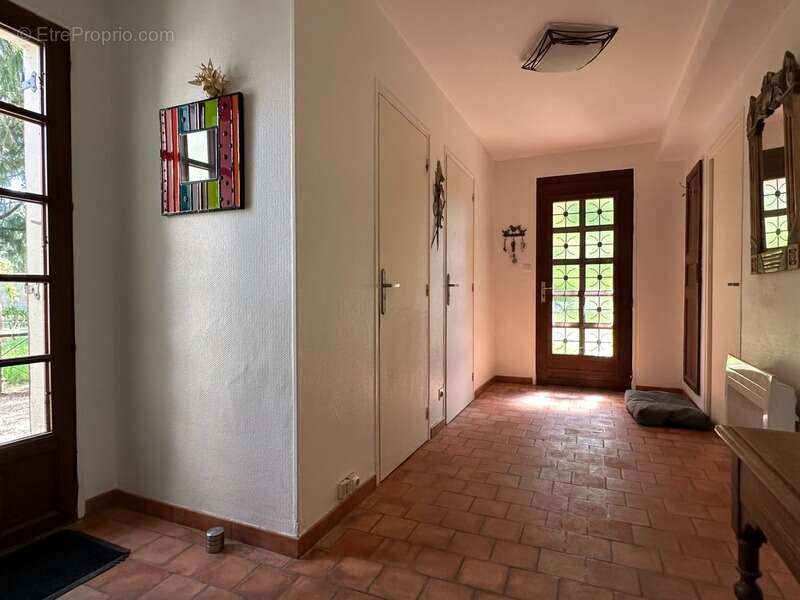 VARENNES SUR LOIRE, Longère 3 chambres sur jardin de 1280m² - photo 7
