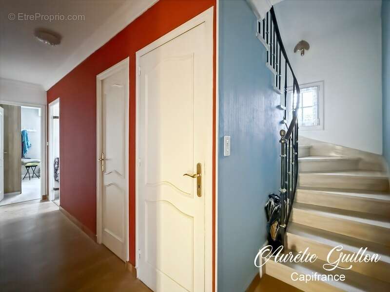 Maison à LE ROC-SAINT-ANDRE