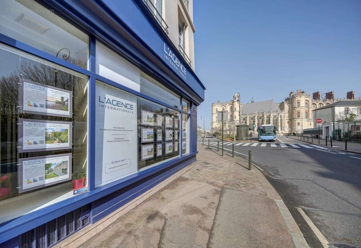 Studio paris iième avec ascenseur - photo 15