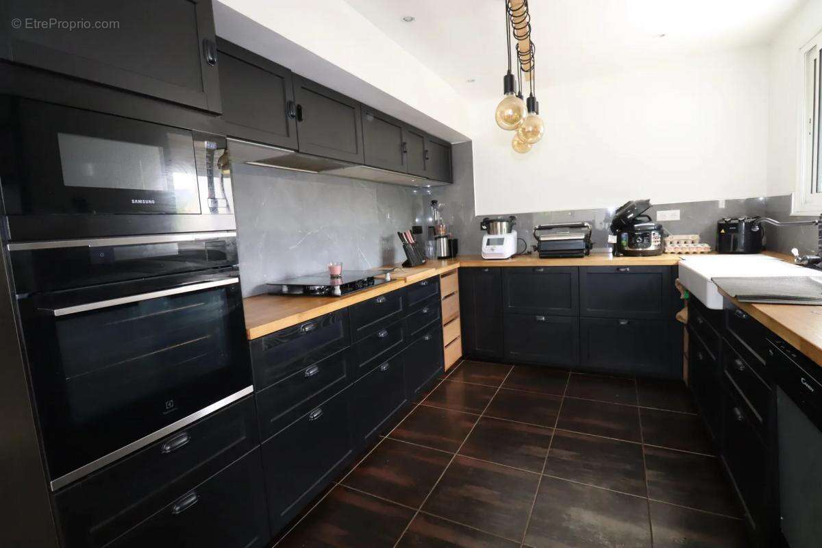 Maison à LA RICAMARIE