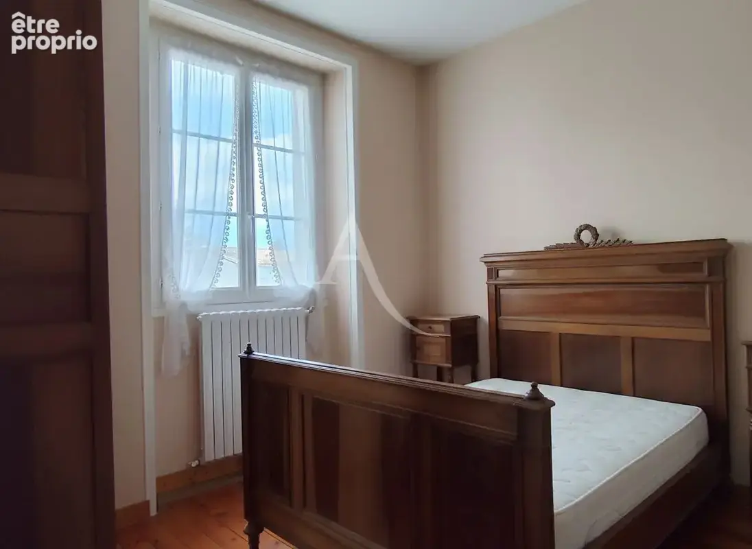 Grande maison familiale de caractère ? 5 chambres, garage et jardin - photo 8
