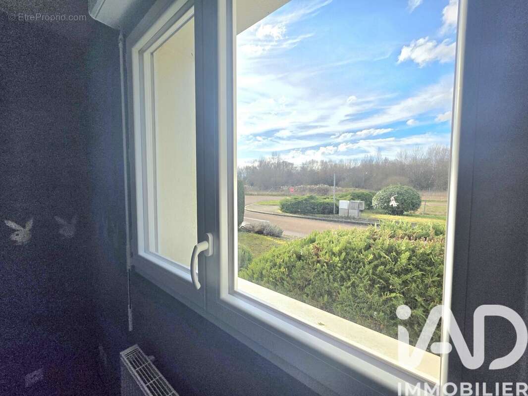 Photo 8 - Maison à BUCHERES