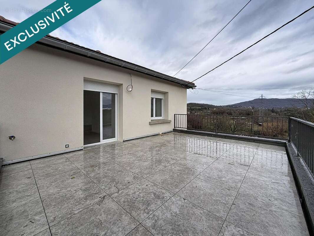 Photo 3 - Maison à RIVES