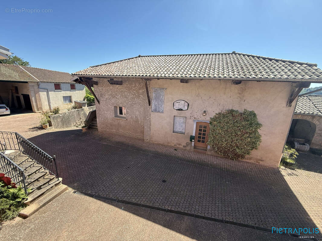 Maison 151 m² à Vauxrenard  - photo 6