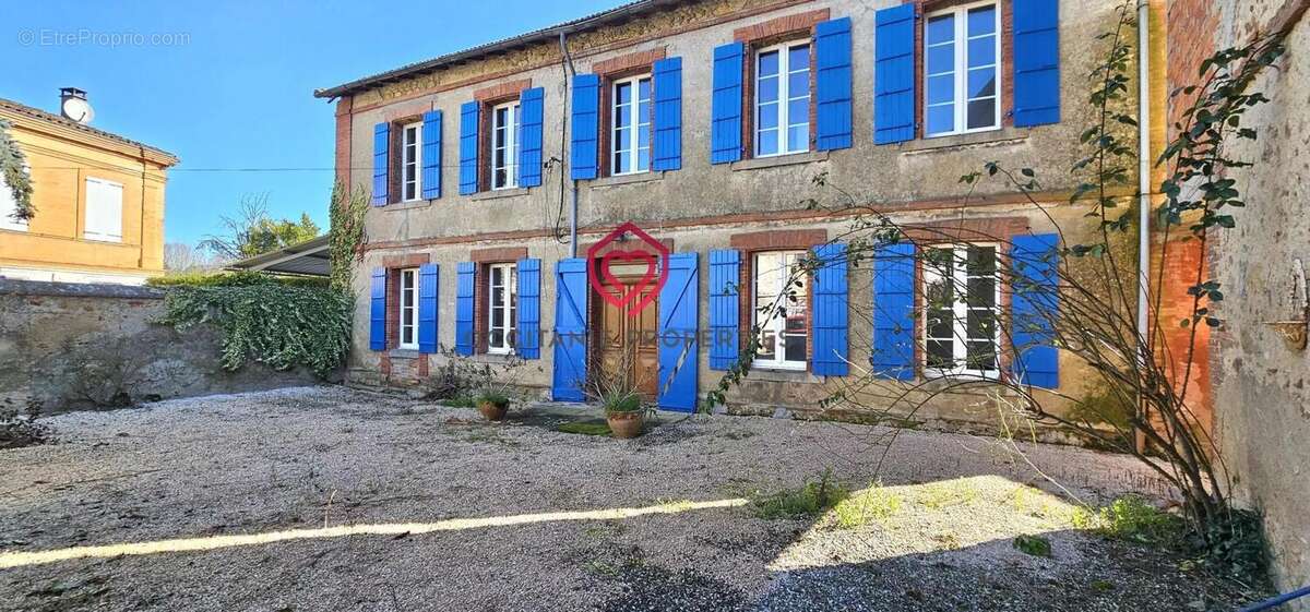 Maison à ARTIGAT
