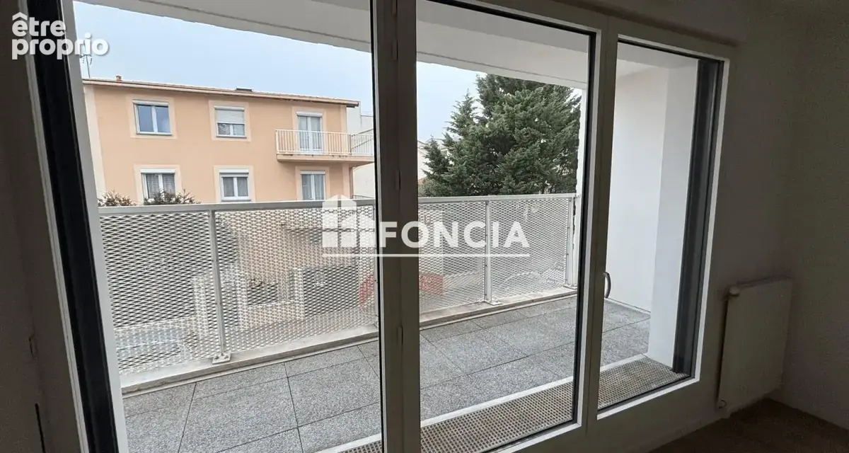 Appartement T3 (Vendu Loué) Metro Ligne 11 Montreuil Hôpital - photo 3