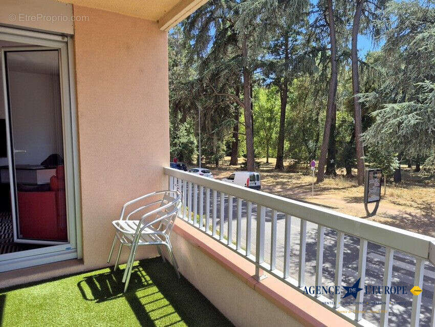 Appartement 69 m² à Vichy  - photo 2