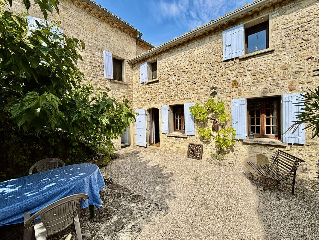 Maison à MALAUCENE