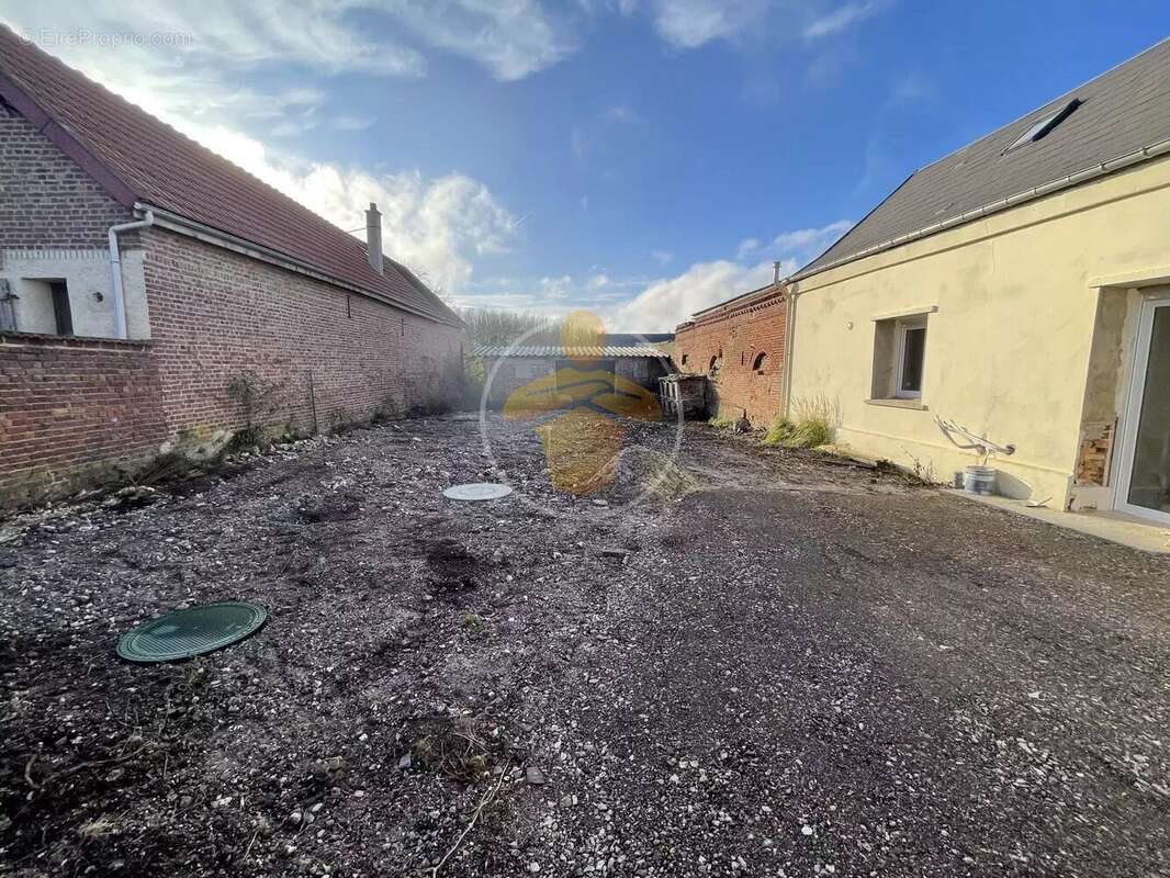 Maison à ANGUILCOURT-LE-SART