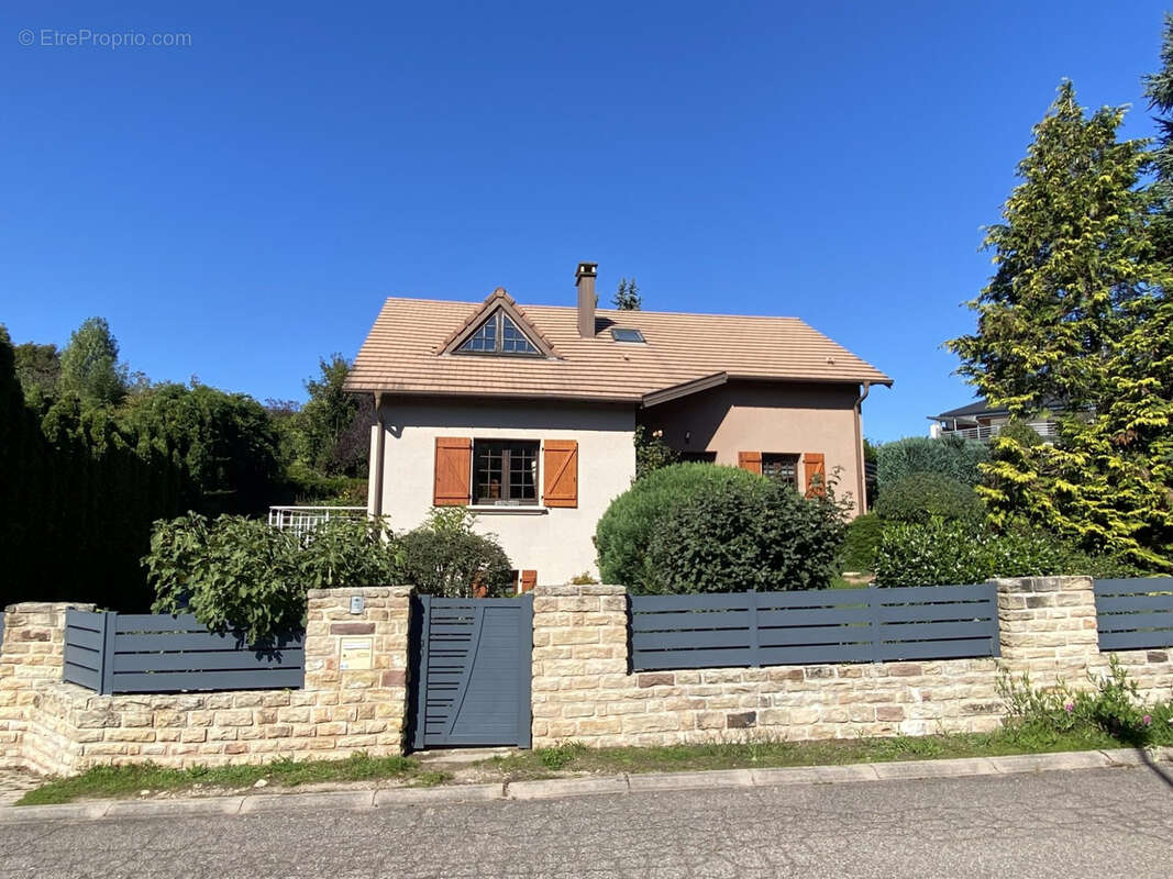 Maison à EPINAL