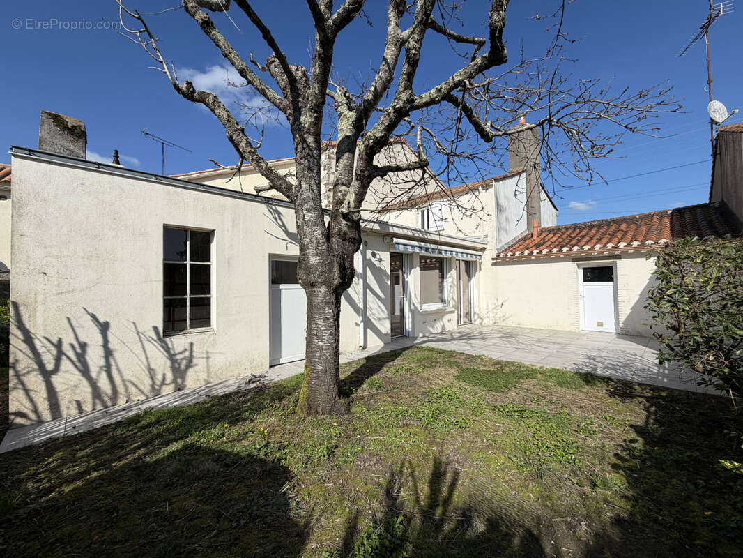 Maison à AIZENAY