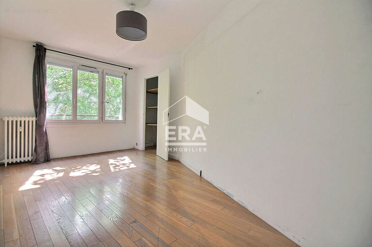 Appartement à SAINT-OUEN