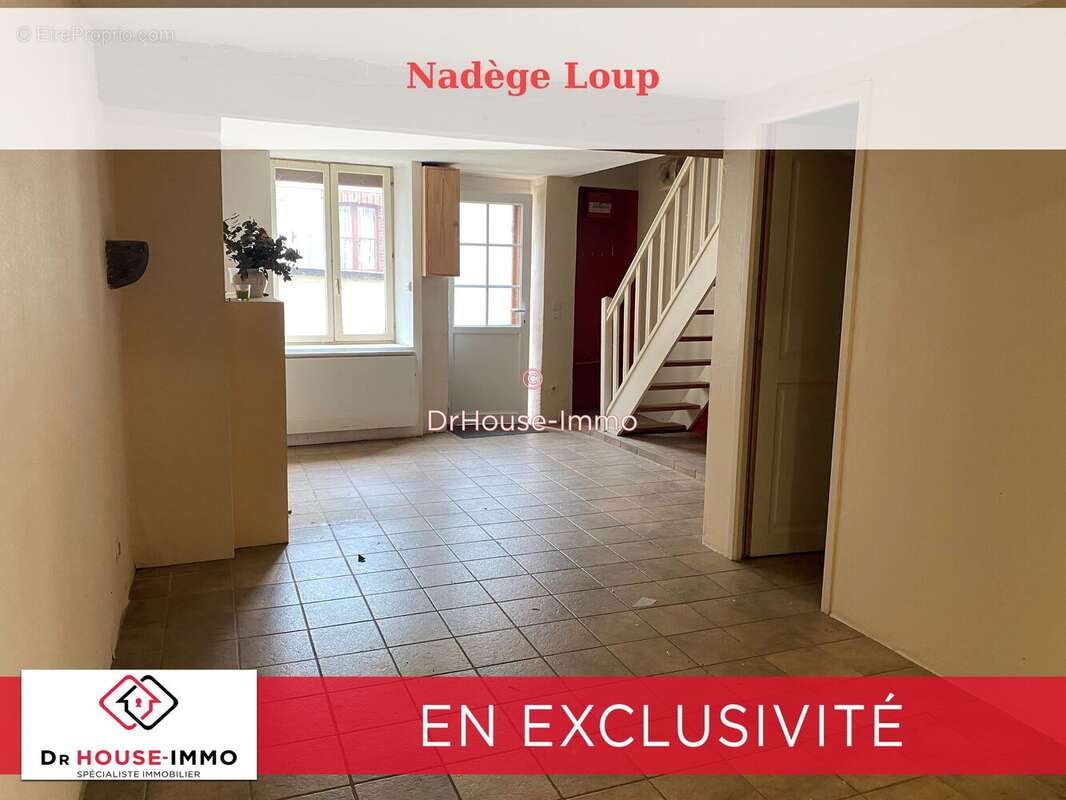 Maison à TOUCY