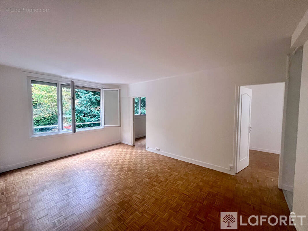 Appartement à SEVRES