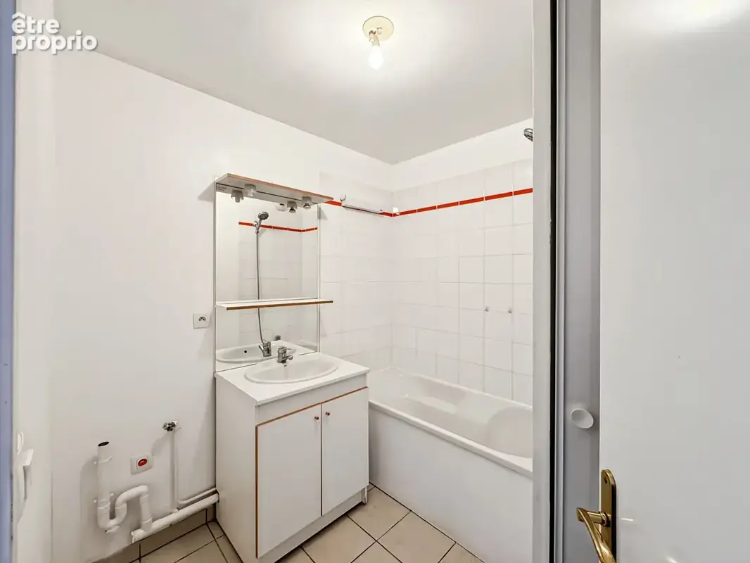 Appartement Calais 60m2 - 2 chambres - balcon - garage - photo 8