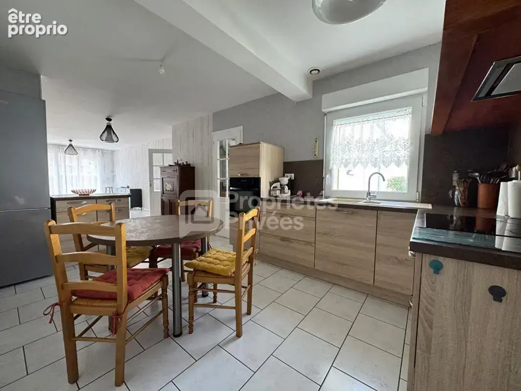 Maison individuelle de plain-pied avec 3 chambres, jardin et garage à Barlin - photo 4