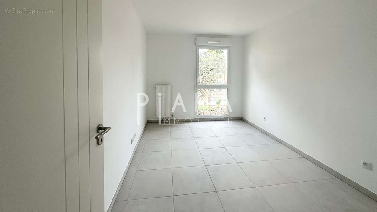 Appartement à LANCON-PROVENCE