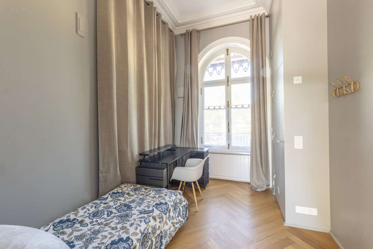 Appartement à MAISONS-LAFFITTE