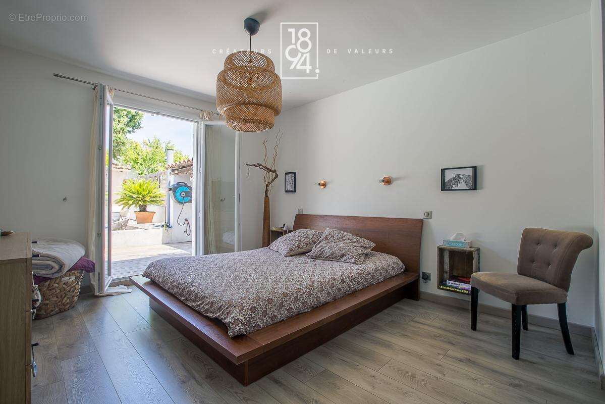 Maison à MARSEILLE-11E