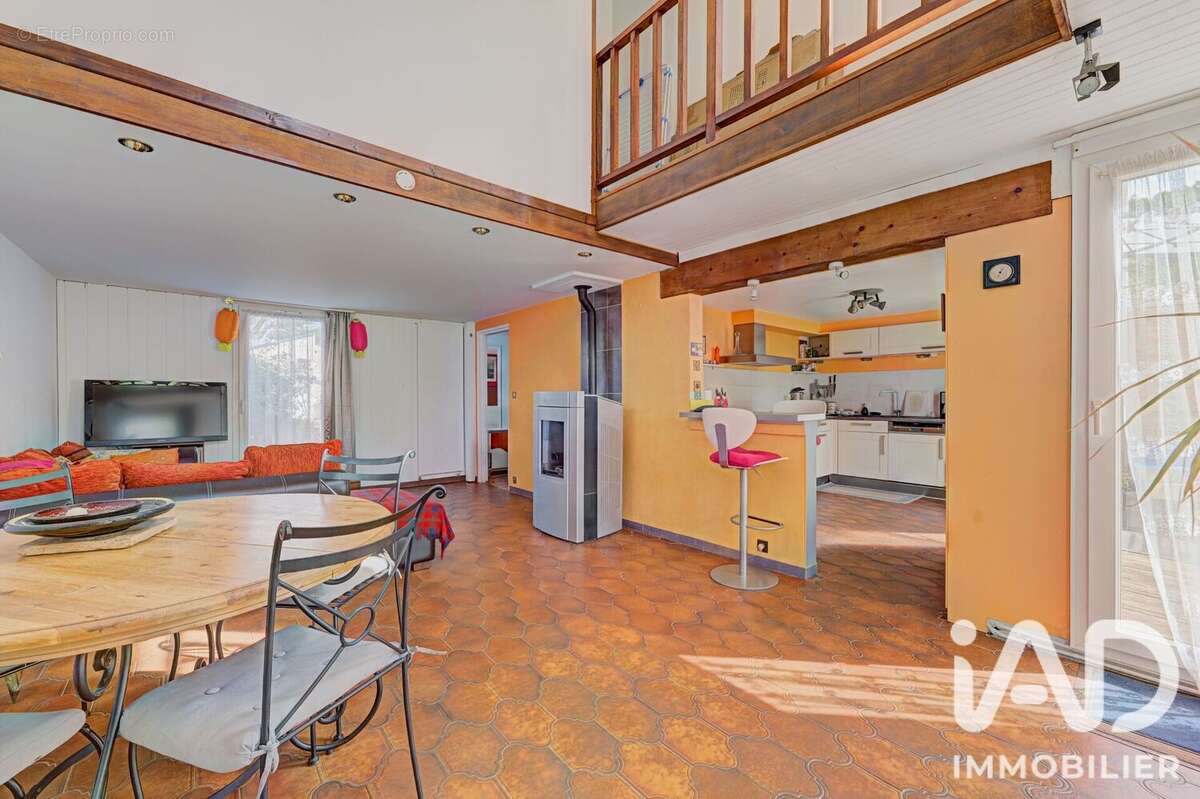 Photo 4 - Maison à EMERAINVILLE