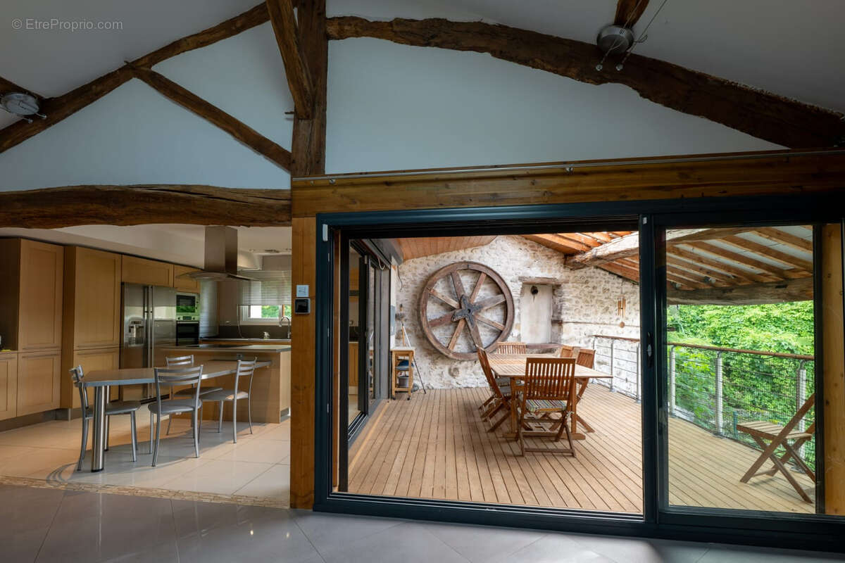 Maison à AMBERIEU-EN-BUGEY