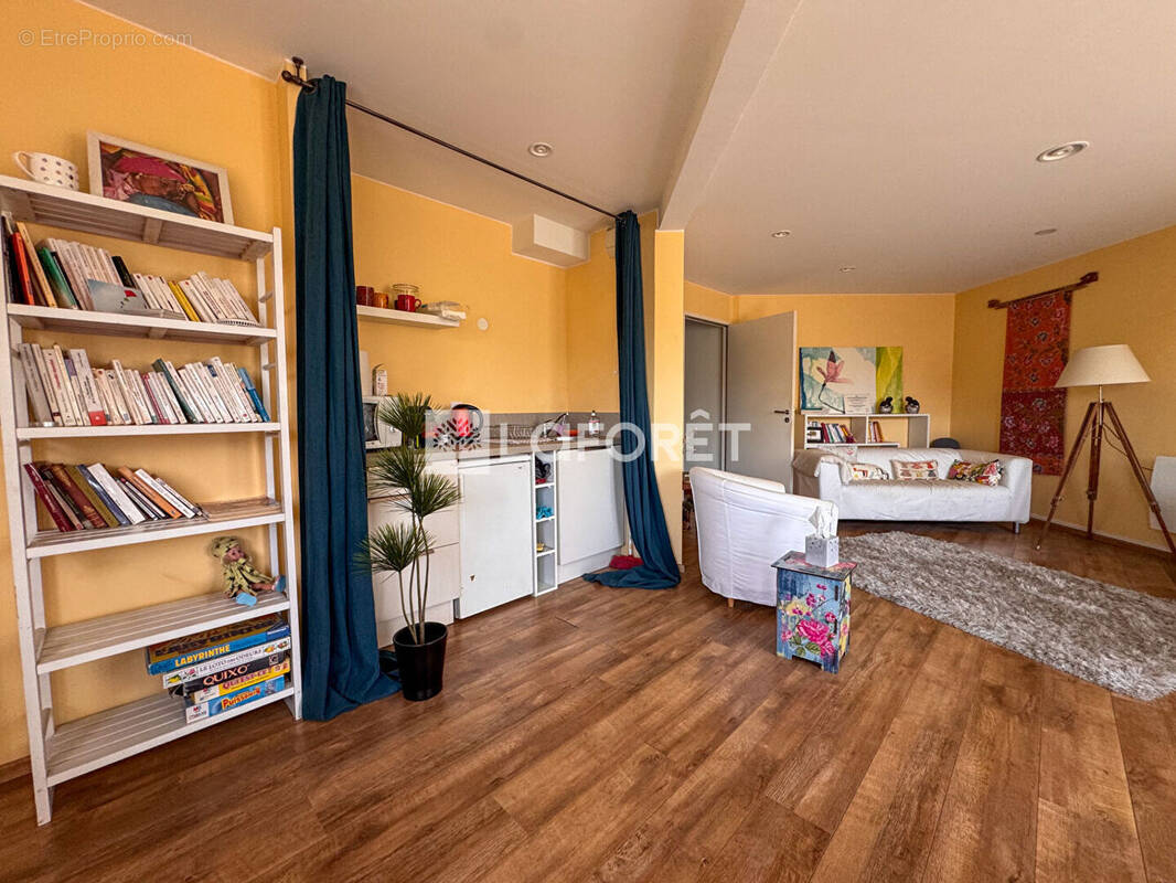 Appartement à MEYLAN