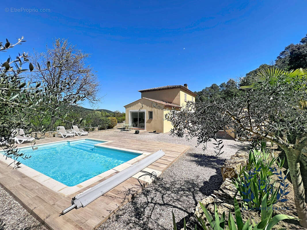 Maison à BESSE-SUR-ISSOLE