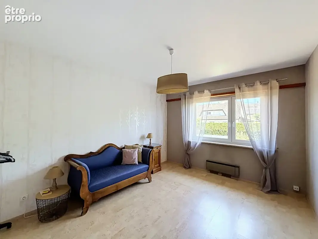 Maison familiale sur plus de 10 ares de terrain avec fort potentiel d'évolution à Eschau ! - photo 12