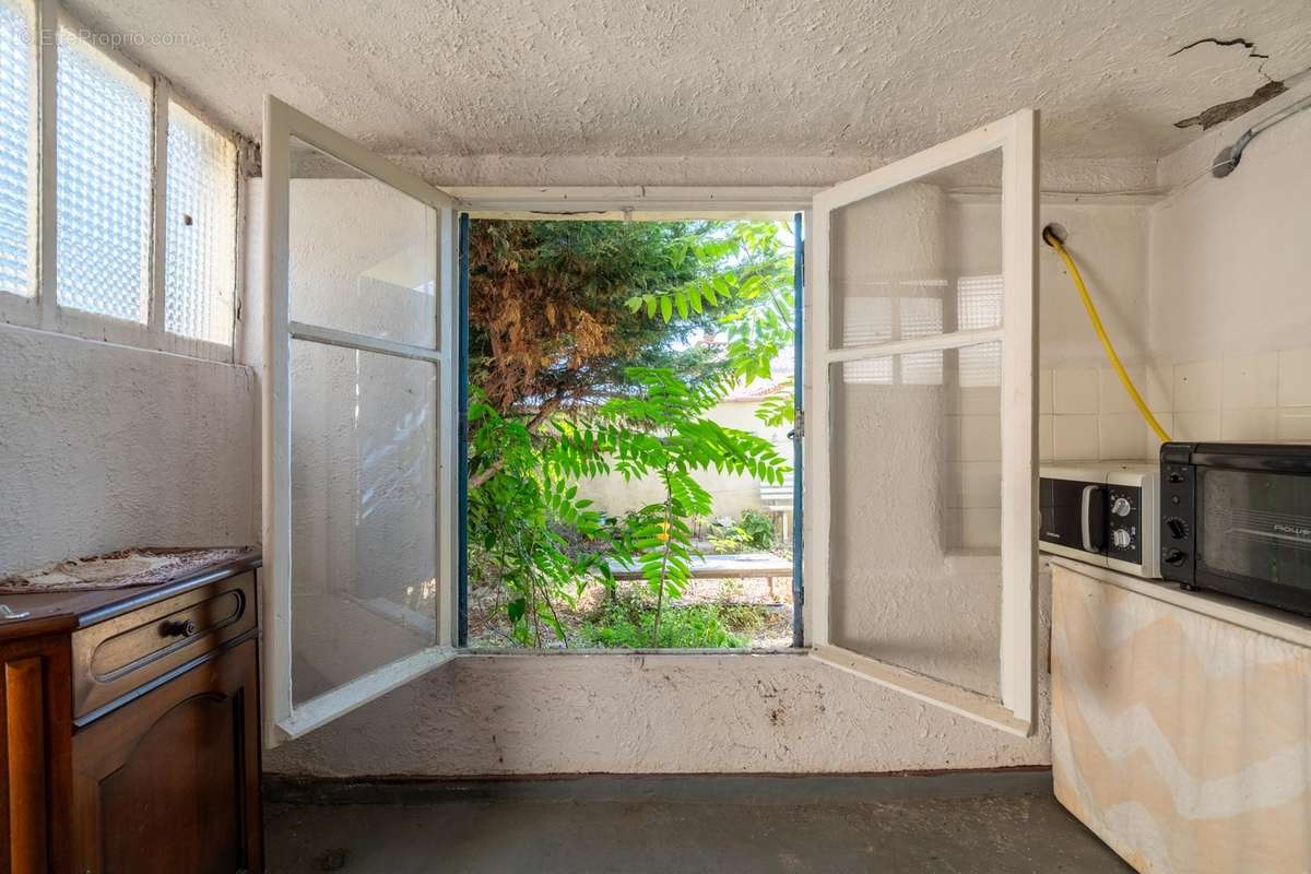 Vente maison avec jardin vue mer 210m² - ROUCAS BLANC - photo 10