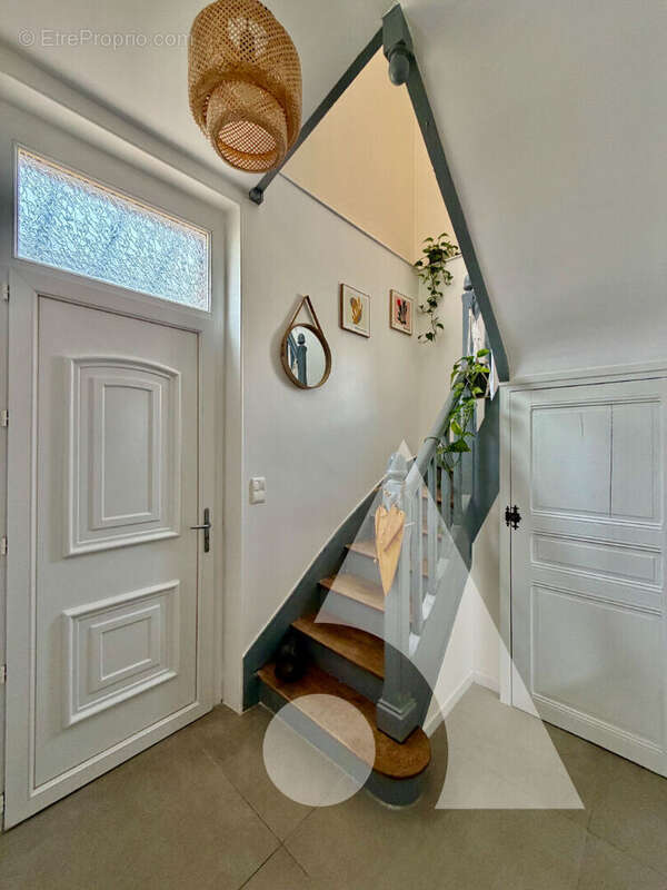 Maison à SAINTE-SAVINE