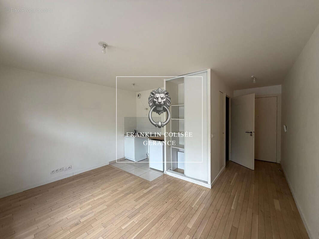 Appartement 24 m² à Maisons-Alfort  - photo 2