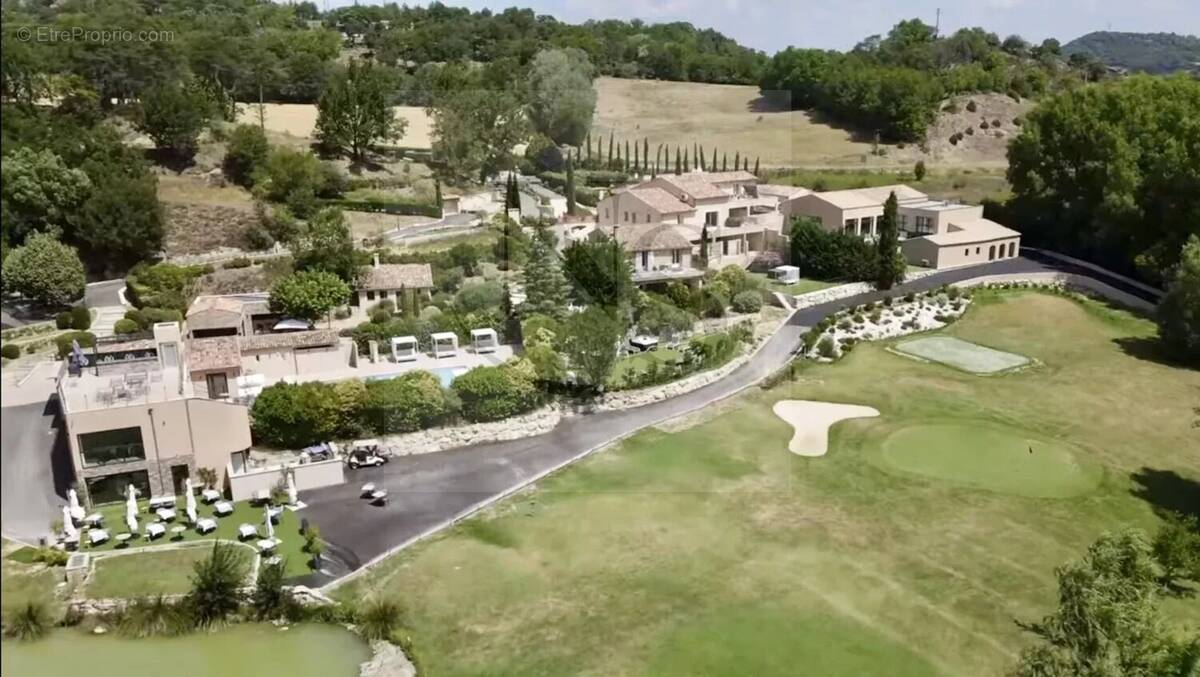 Maison à AIX-EN-PROVENCE