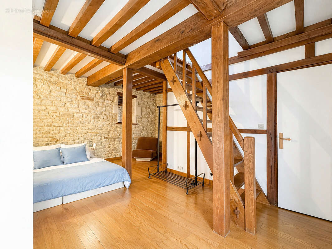 Maison à TILLY-SUR-SEULLES