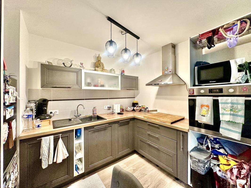 Appartement à VAUJOURS