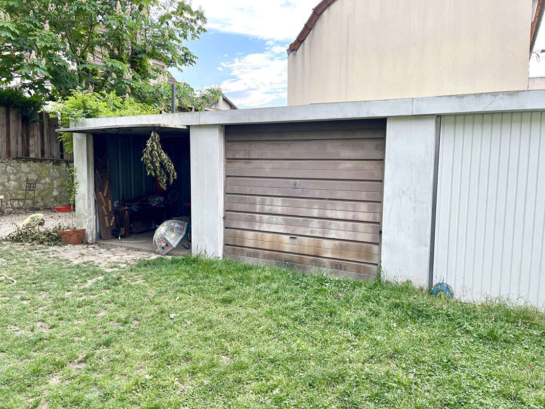 3 pièces de 49.95m²  sur Alfortville sud avec cave et box voiture - photo 9