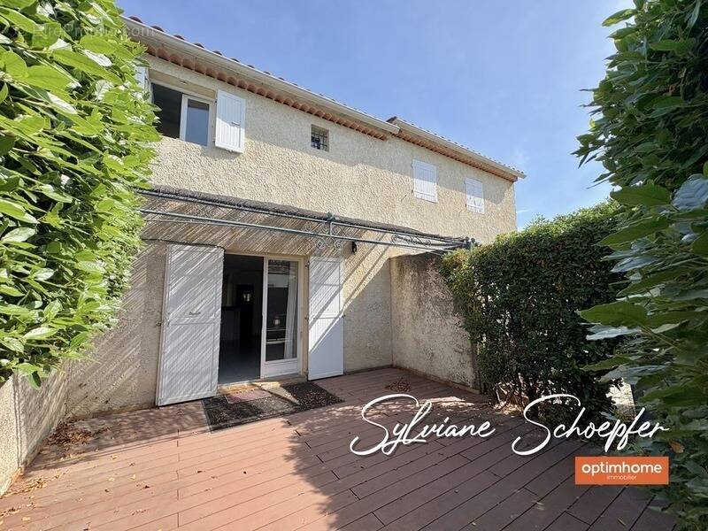 Appartement à SAINT-PAUL-TROIS-CHATEAUX