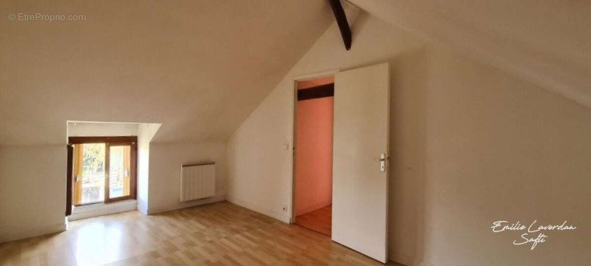 Maison 55 m² à Luant  - photo 5