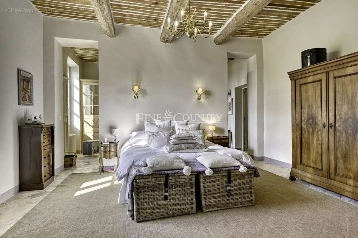 Domaine Rimbaud – Bastide provençale historique à proximité d'Aix-en-Provence - photo 9