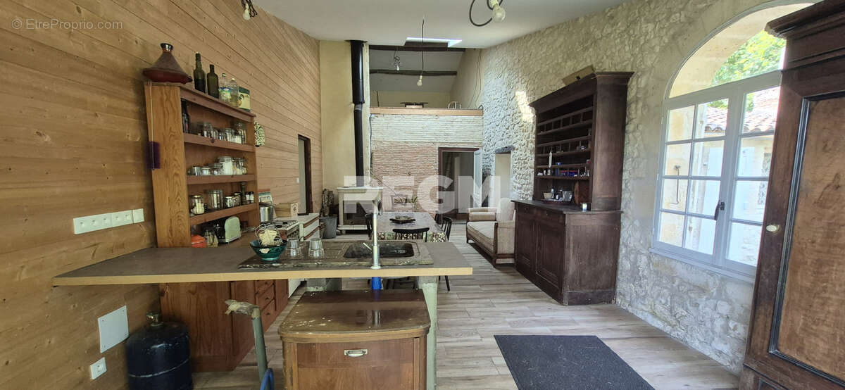Maison à CIVRAC-EN-MEDOC