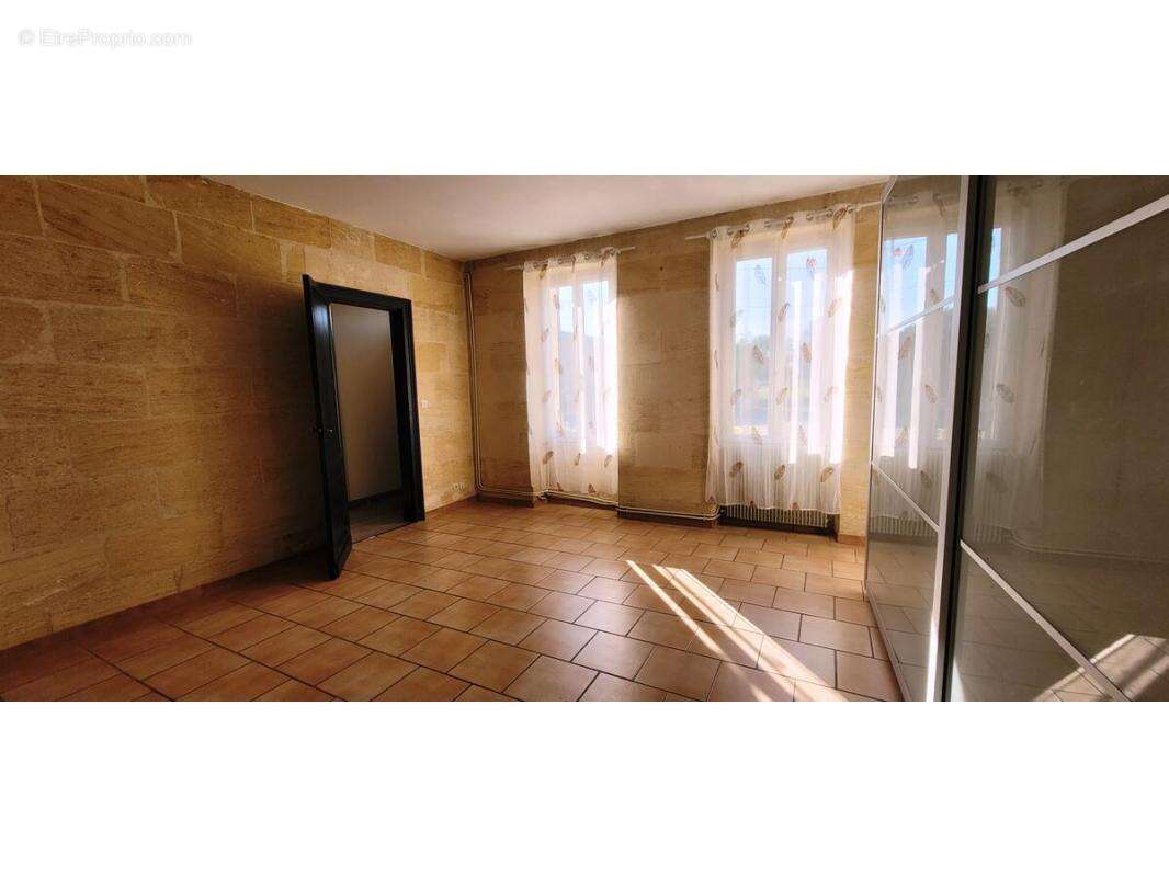 Maison 100 m² à Soussans  - photo 15
