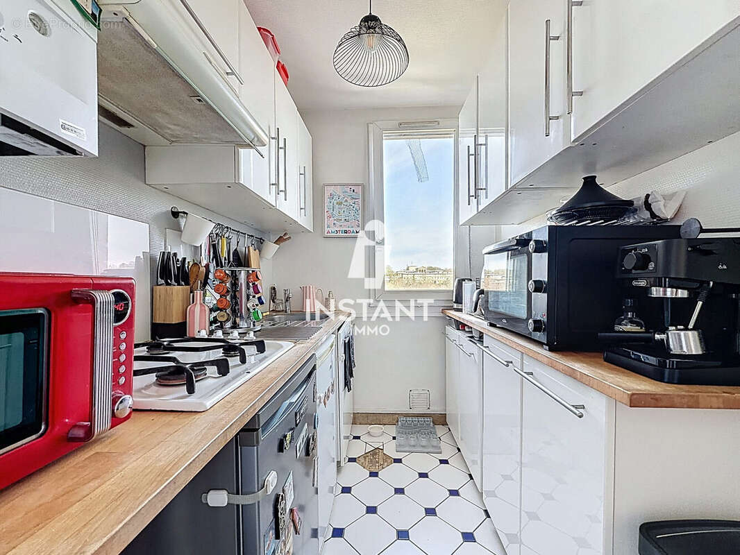 Appartement à MAISONS-ALFORT