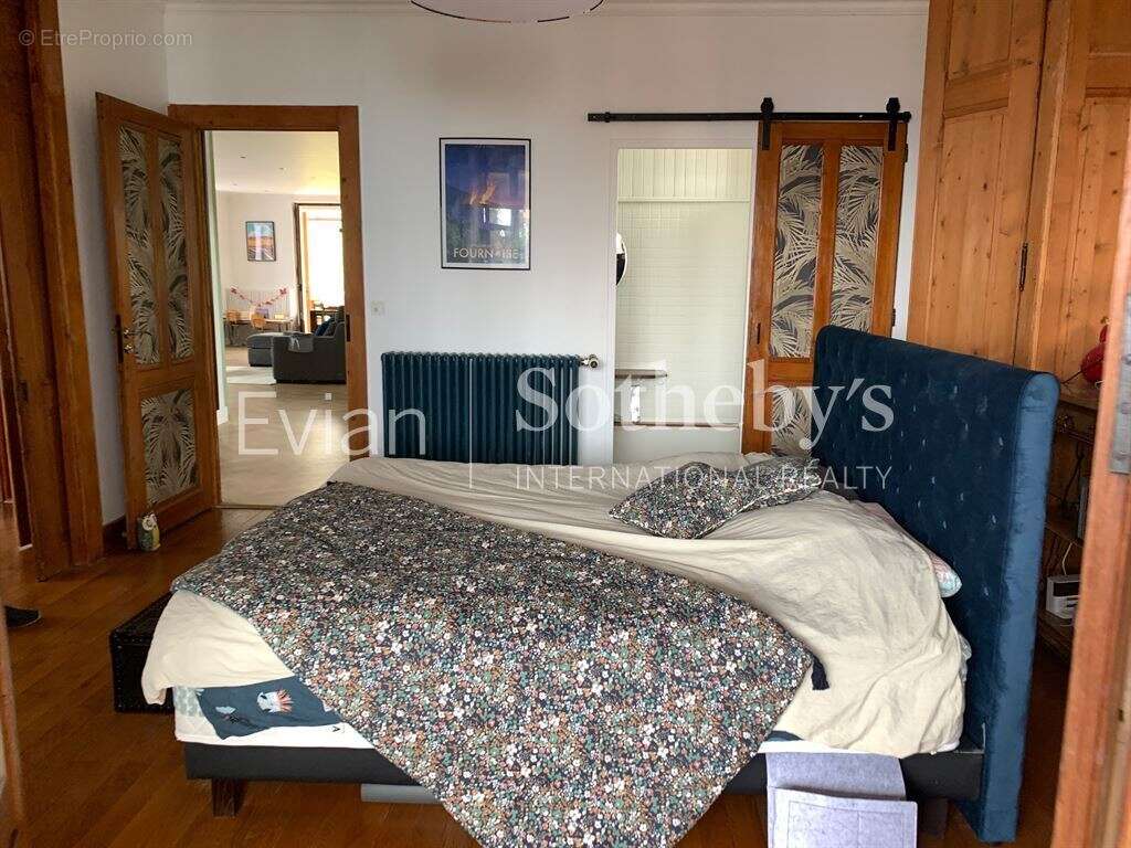 Appartement à EVIAN-LES-BAINS