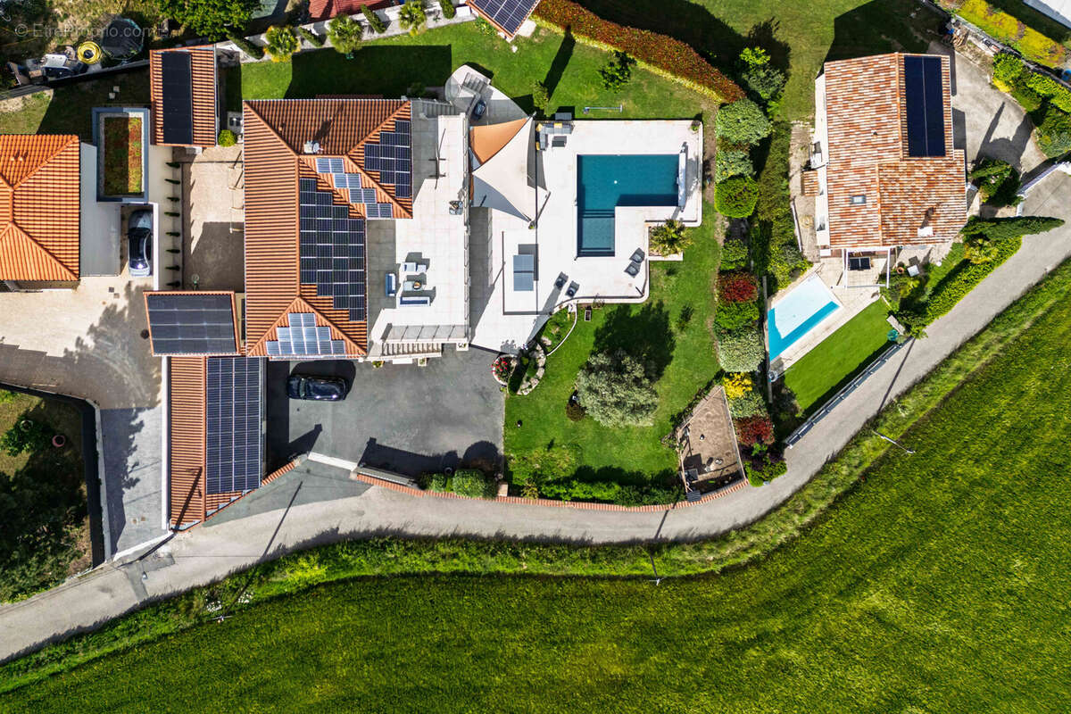 Maison à SAINT-MARTIN-LA-PLAINE