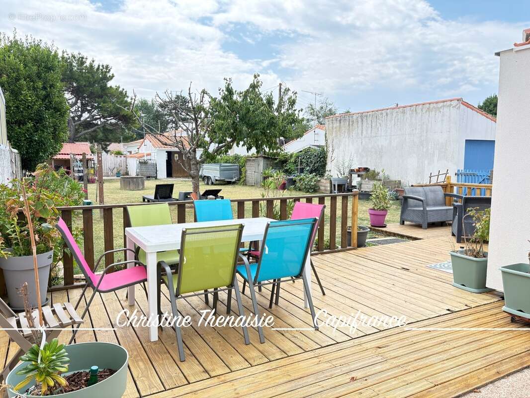Maison à vendre 5 chambres - 2 salles d'eau - 2 wc - Garage - Terrain - Quartier Dix Ecus/Valentin Saint Hilaire de Riez, à la l - photo 10