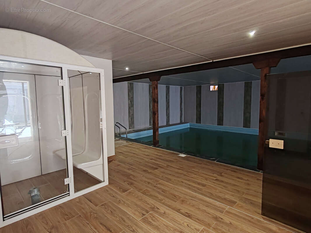 Appartement à LIVRON-SUR-DROME