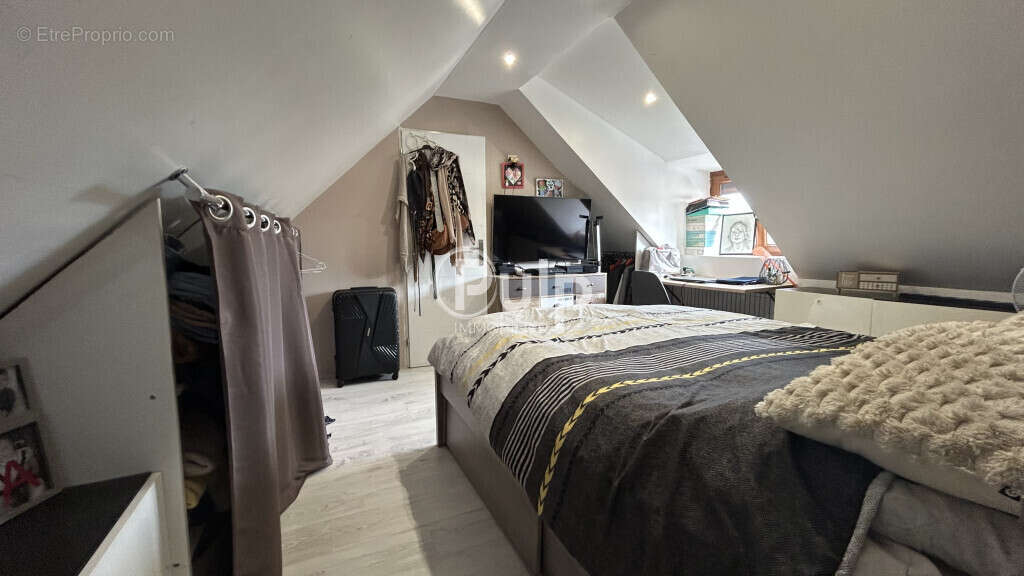 Maison à SAINT-HILAIRE-COTTES