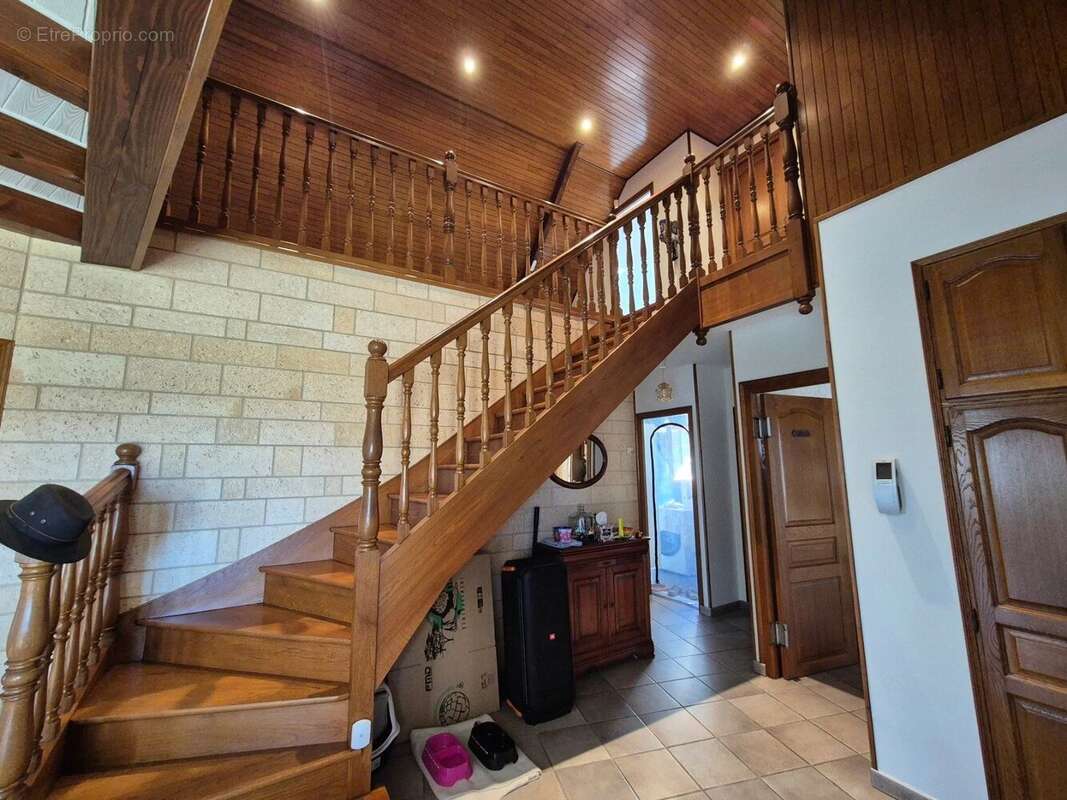 Maison à CHASTEAUX