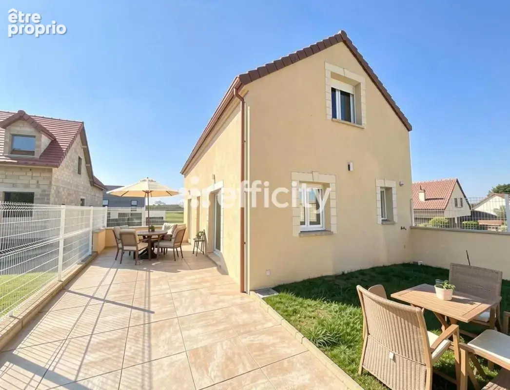Maison 4 pièces 110 m² à vendre à Mezieres-Sur-Seine (78970) - photo 2