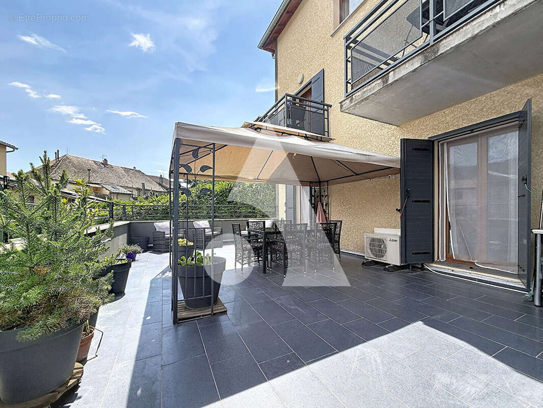 Appartement à TALLARD